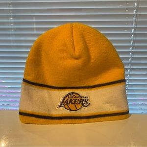 Los Angeles Lakers Basketball Reebok Yellow Mens Beanie NBA Used Stained